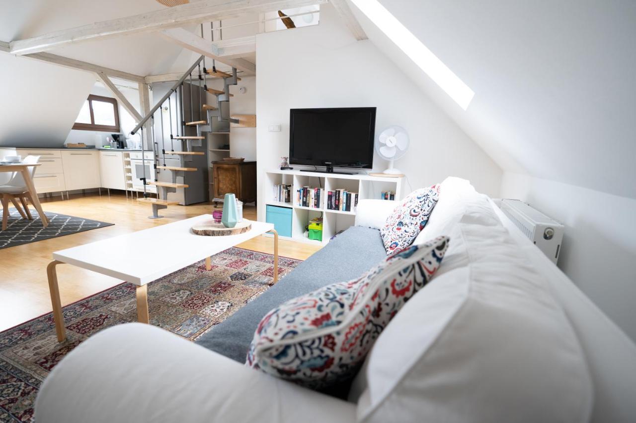 27 Apartment *